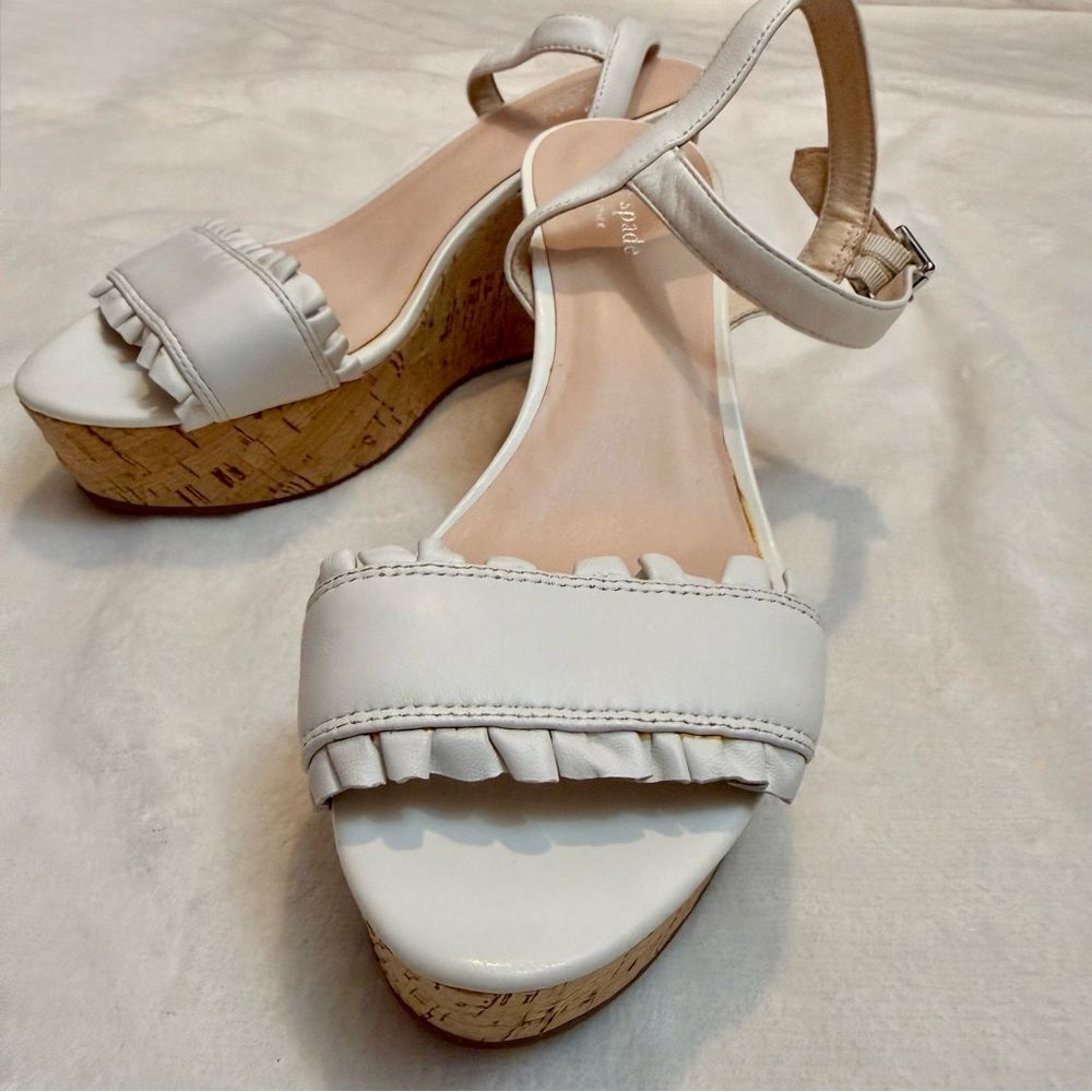 NWOT KateāSpade Tomas White Leather Wedge Platform Sandals